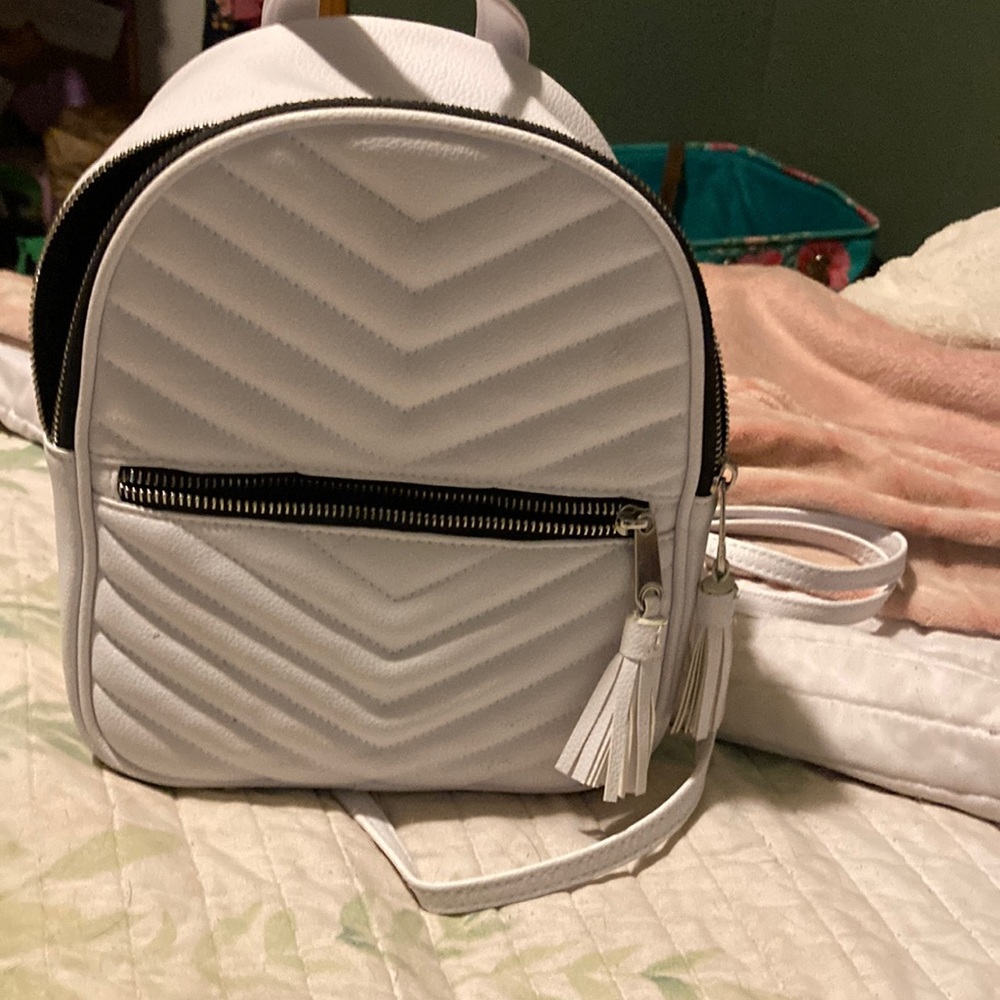 Got it from Claire’s and never use it